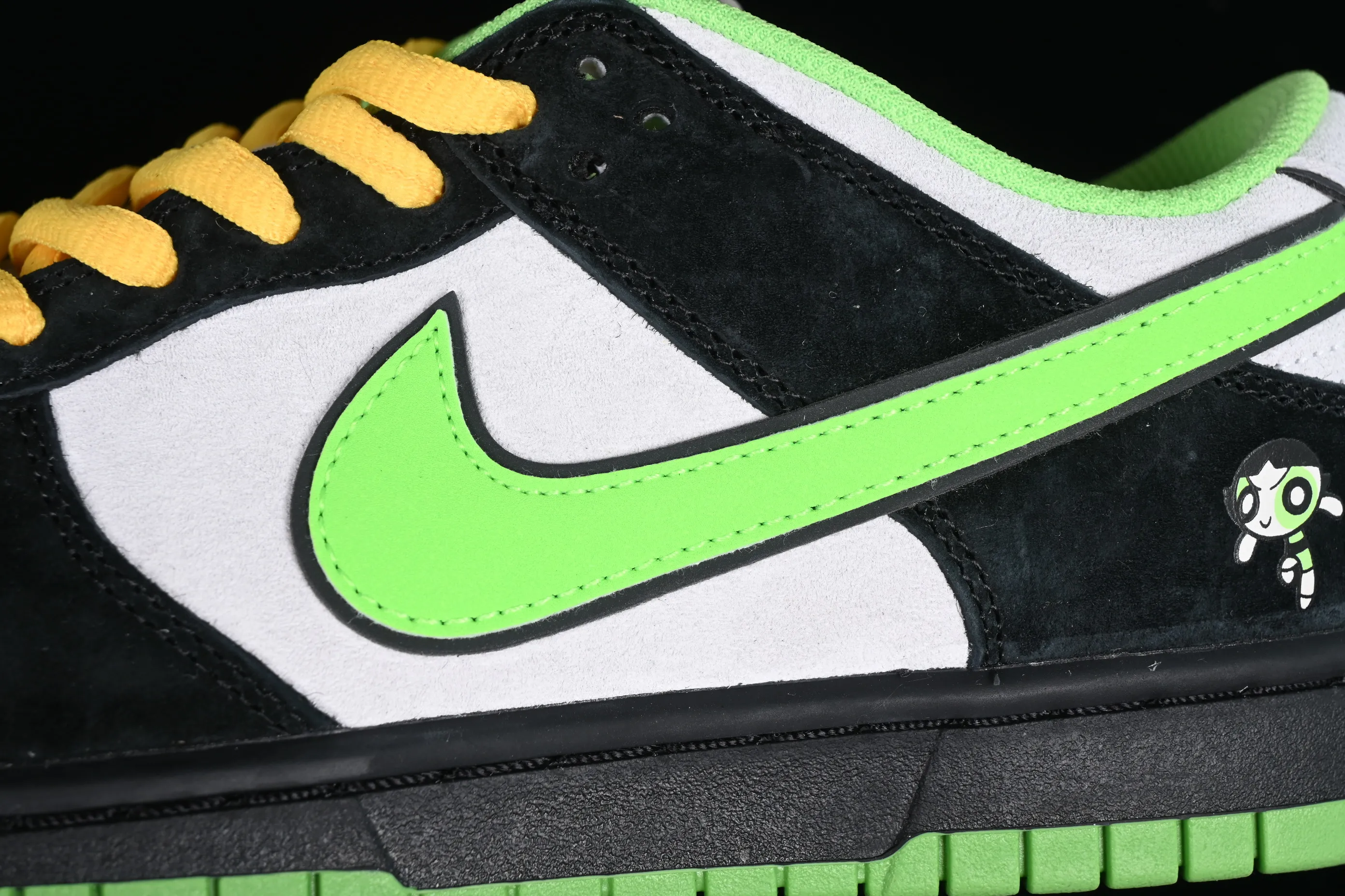 All Categories Nk SB Dunk Series Nk SB Dunk Low Low-top sneakers The Powerpuff Girls x Nk Dunk SB Low Powerpuff Girls joint black and green SB low-top casual sneakers GP5532-063